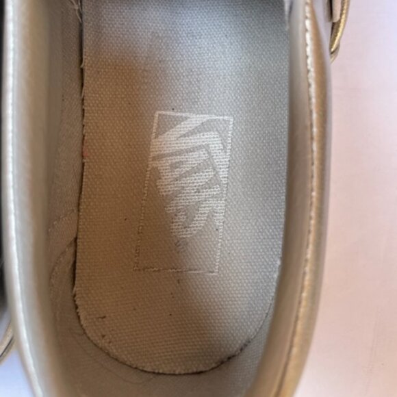Vans Classic Slip-On in Metallic Silver - Picture 9 of 10